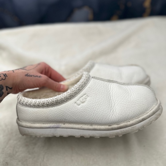 UGG Leather Tasman Slippers - Picture 1 of 7